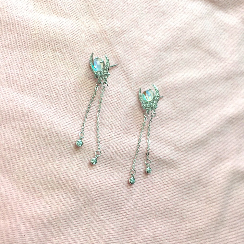 Moon earrings